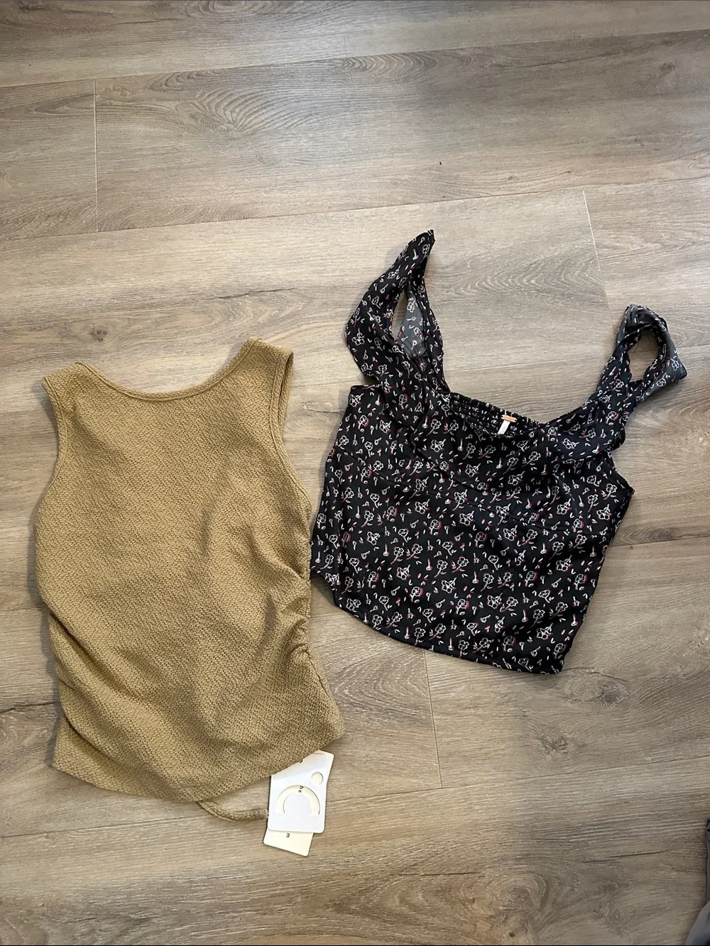 Free People and Commense shirts bundle XS